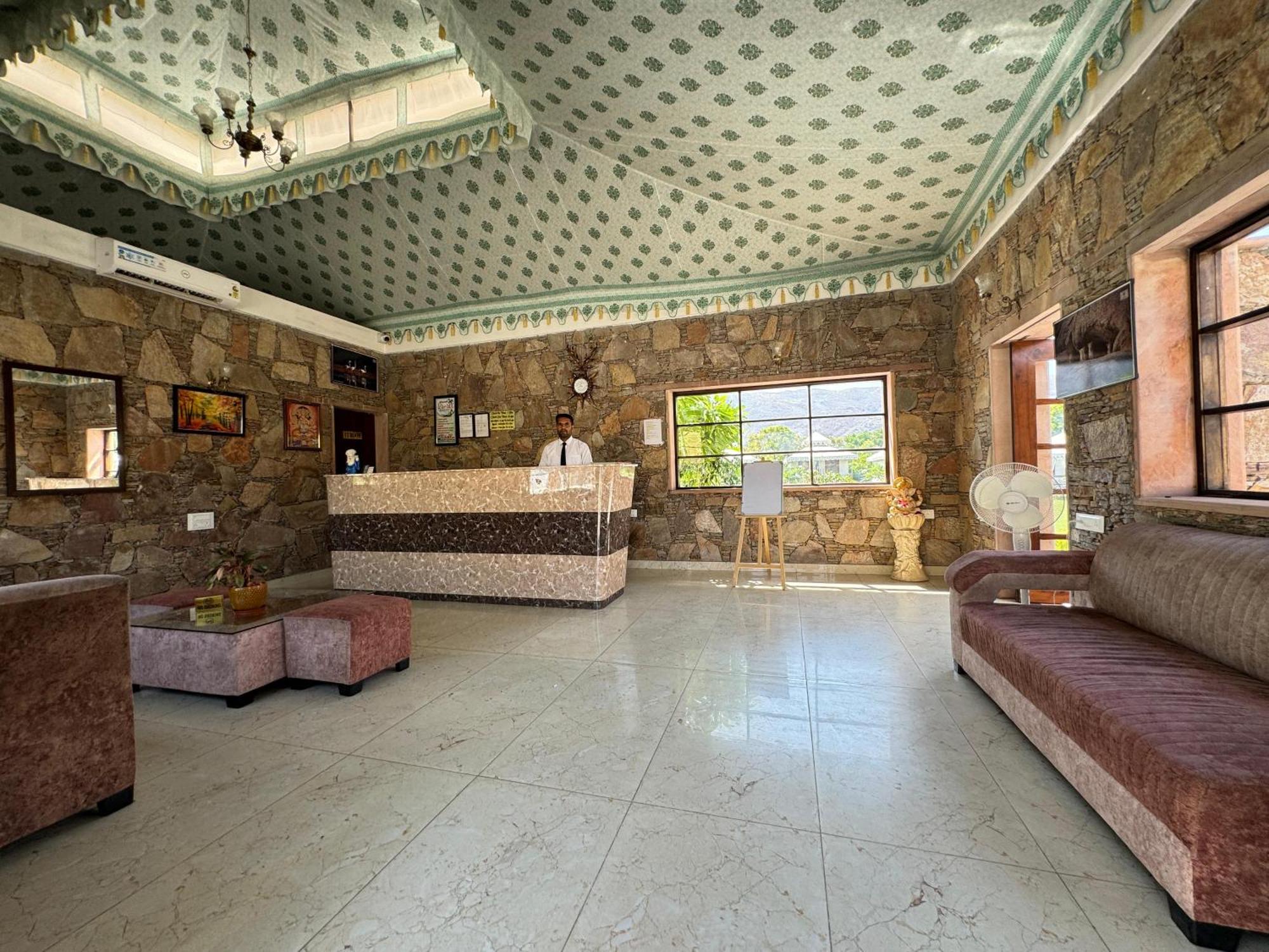 Ananda Resort 布什格尔 外观 照片